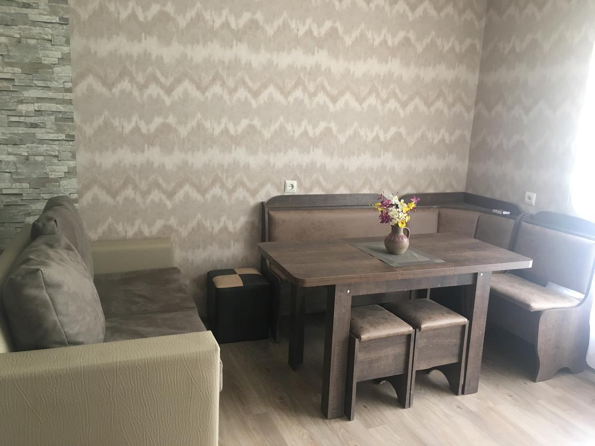 Cherry Hotell Kazbegi Exteriör bild
